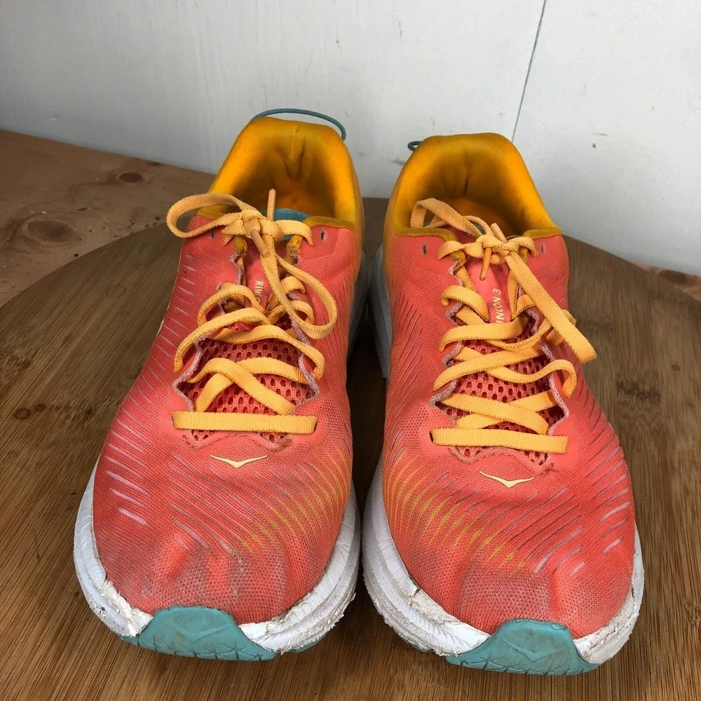 Hoka rincon 3 Womens size 7.5 shoes orange athletic running sneakers